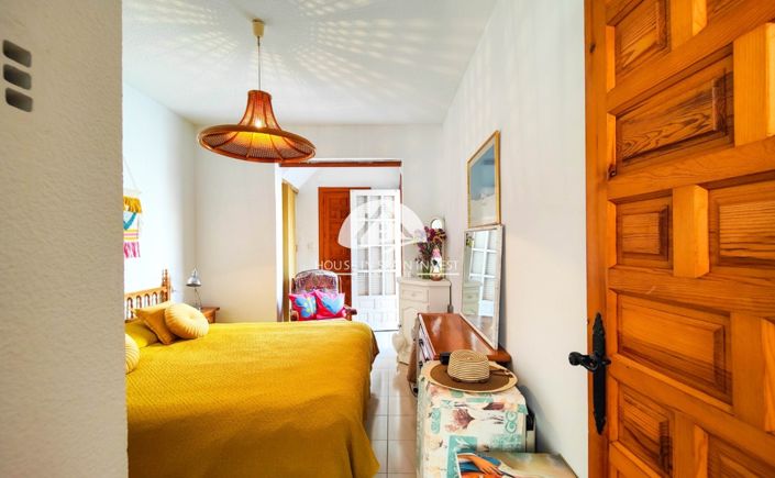 Image No.38-2 Bed Villa for sale