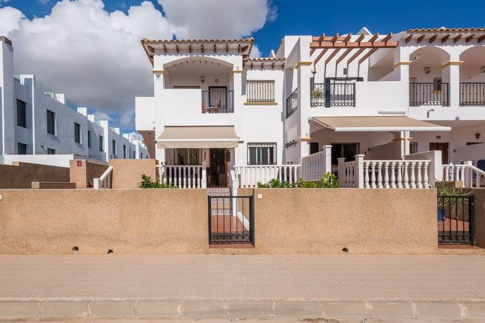 Image No.26-2 Bed Apartment for sale