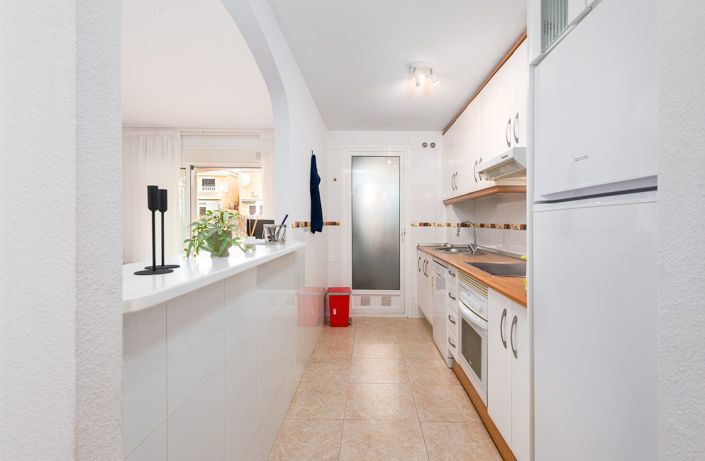 Image No.13-2 Bed Apartment for sale