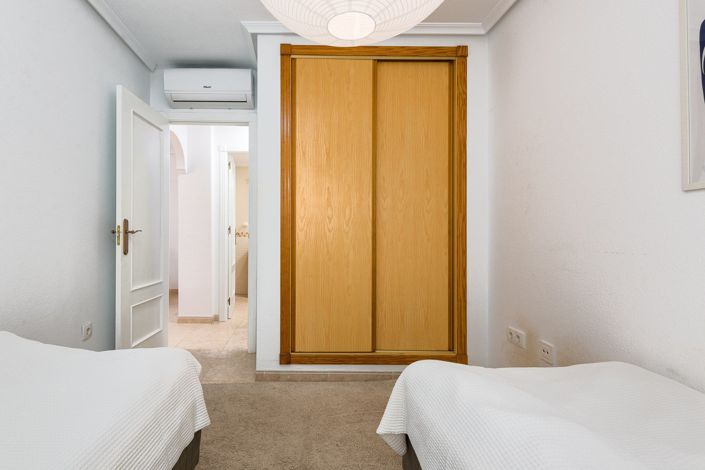 Image No.22-2 Bed Apartment for sale
