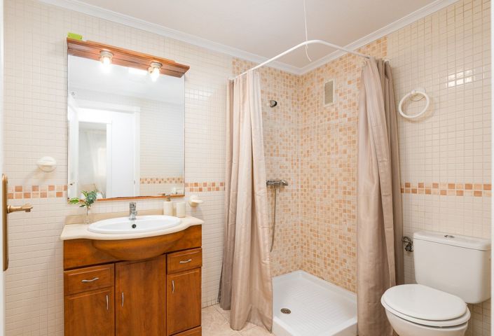 Image No.23-2 Bed Apartment for sale