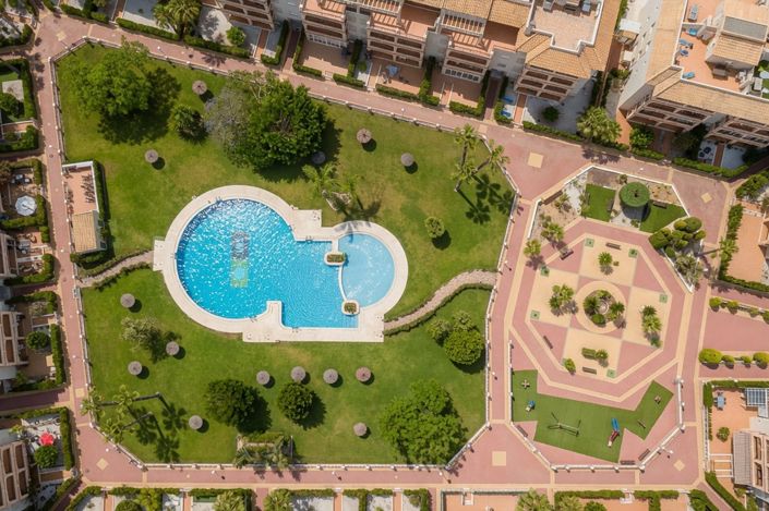Image No.32-2 Bed Apartment for sale