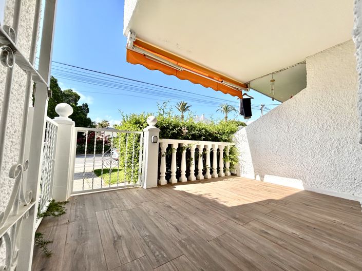 Image No.28-2 Bed Apartment for sale