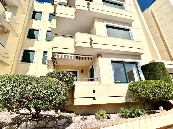 Image No.25-2 Bed Apartment for sale