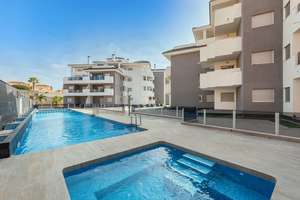 Image No.26-2 Bed Apartment for sale