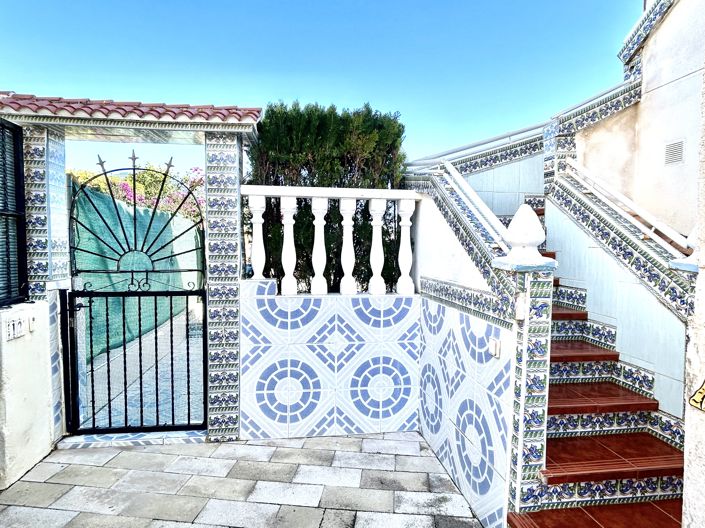 Image No.25-2 Bed Apartment for sale