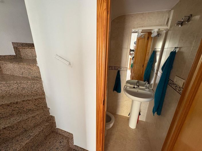 Image No.17-2 Bed Bungalow for sale