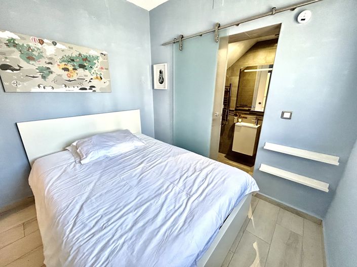 Image No.18-2 Bed Villa for sale