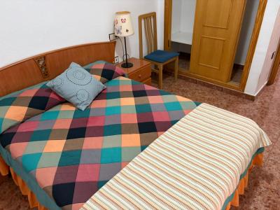 Image No.26-2 Bed Bungalow for sale