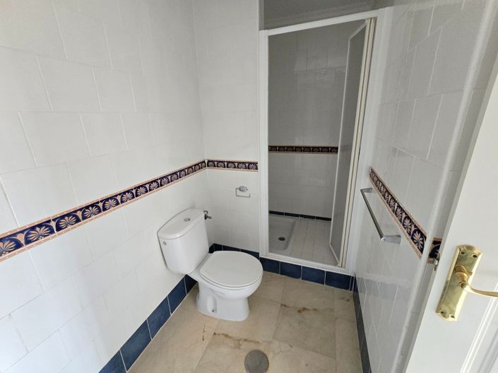 Image No.17-2 Bed Apartment for sale