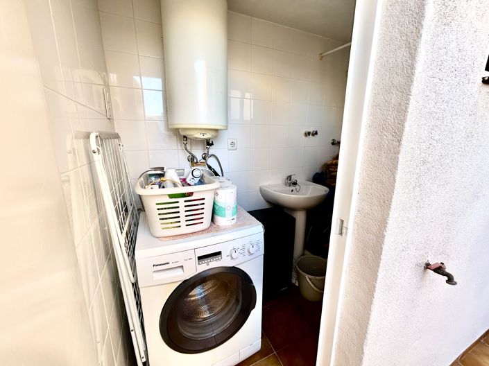 Image No.21-2 Bed Apartment for sale