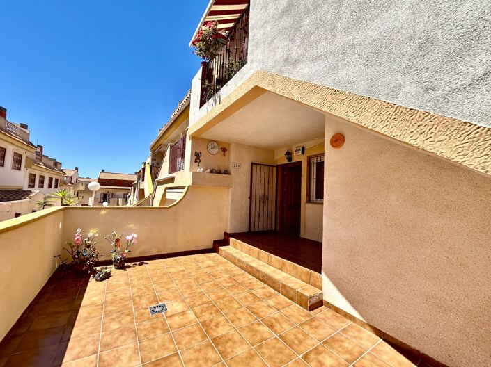 Image No.24-2 Bed Apartment for sale