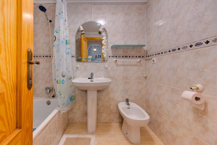 Image No.38-Appartement de 2 chambres à vendre à Torrevieja