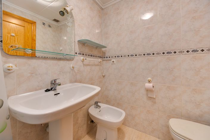 Image No.9-Appartement de 2 chambres à vendre à Torrevieja