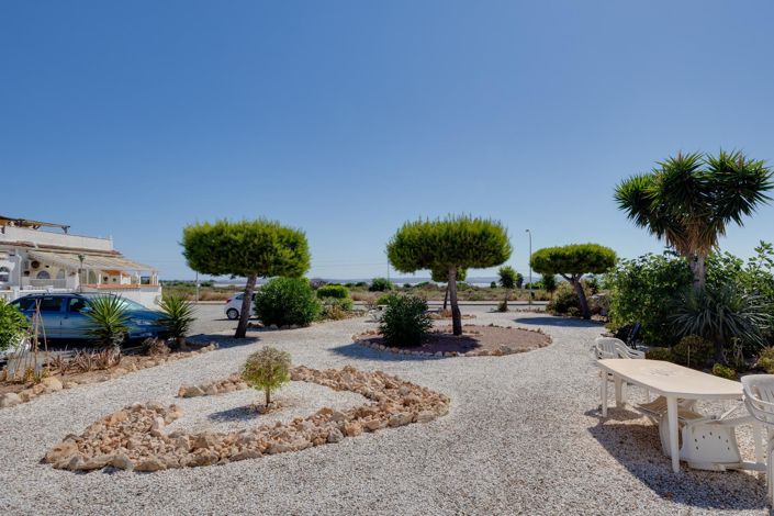 Image No.29-2 Bed Bungalow for sale