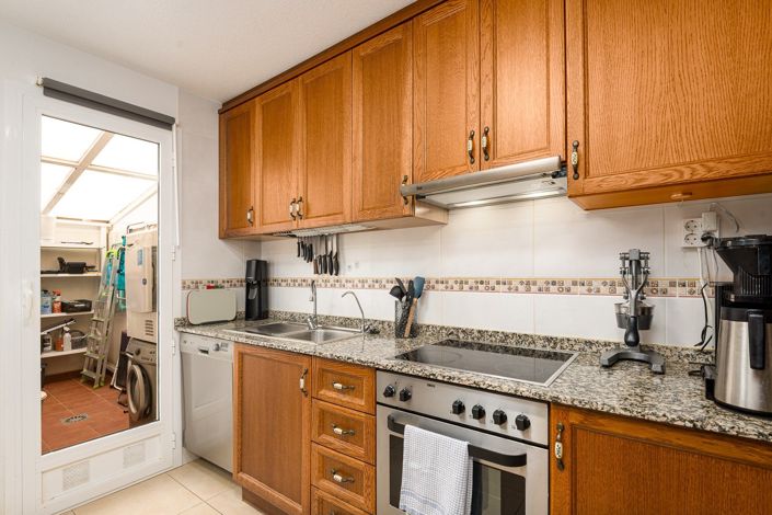 Image No.17-2 Bed Apartment for sale