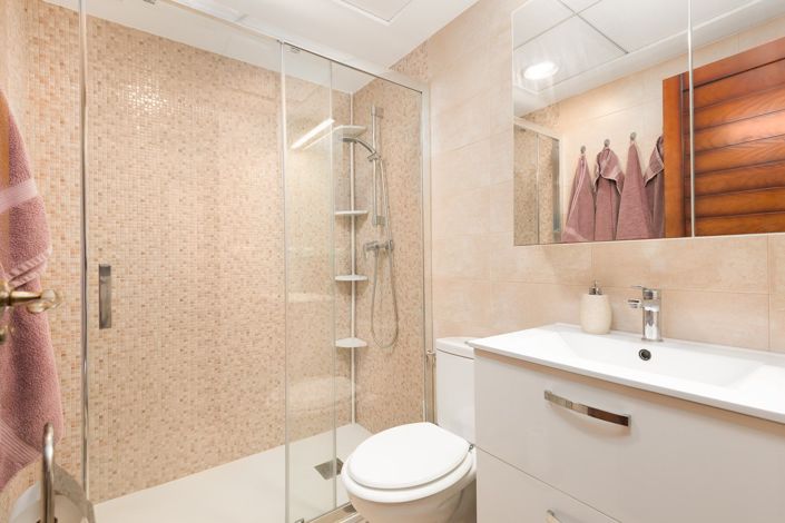 Image No.21-2 Bed Apartment for sale