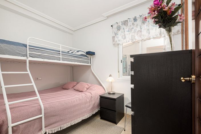 Image No.23-2 Bed Apartment for sale