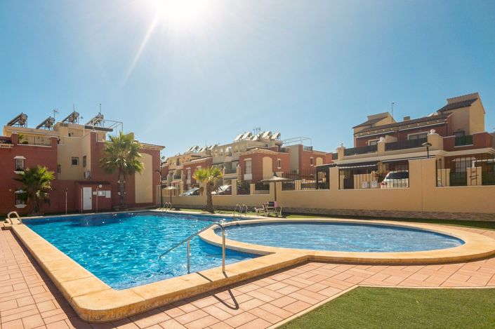 Image No.25-2 Bed Apartment for sale