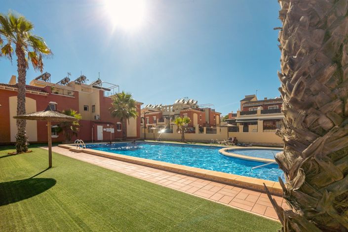 Image No.27-2 Bed Apartment for sale