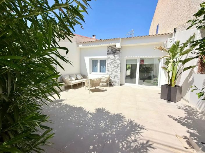 Image No.30-2 Bed Bungalow for sale