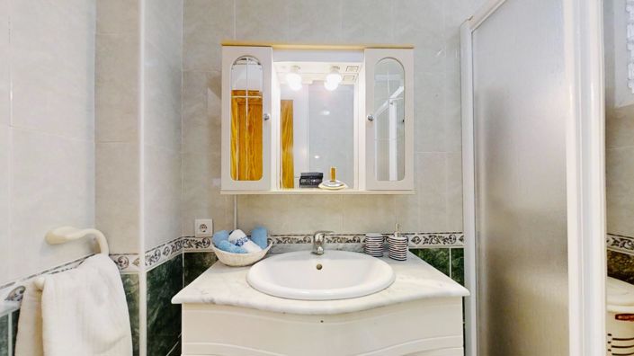 Image No.39-3 Bed Apartment for sale