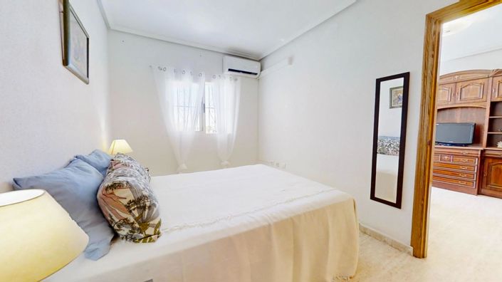 Image No.25-1 Bed Apartment for sale