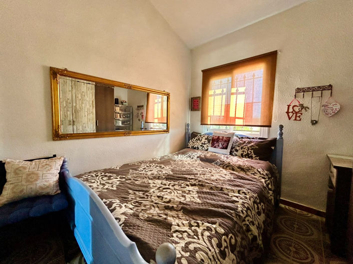 Image No.31-3 Bed Townhouse for sale