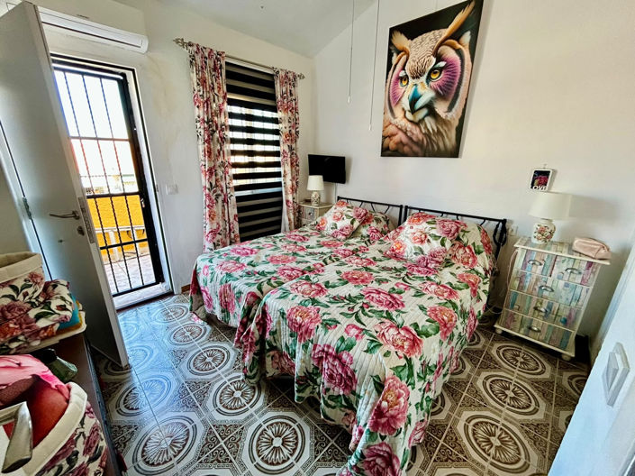 Image No.34-3 Bed Townhouse for sale