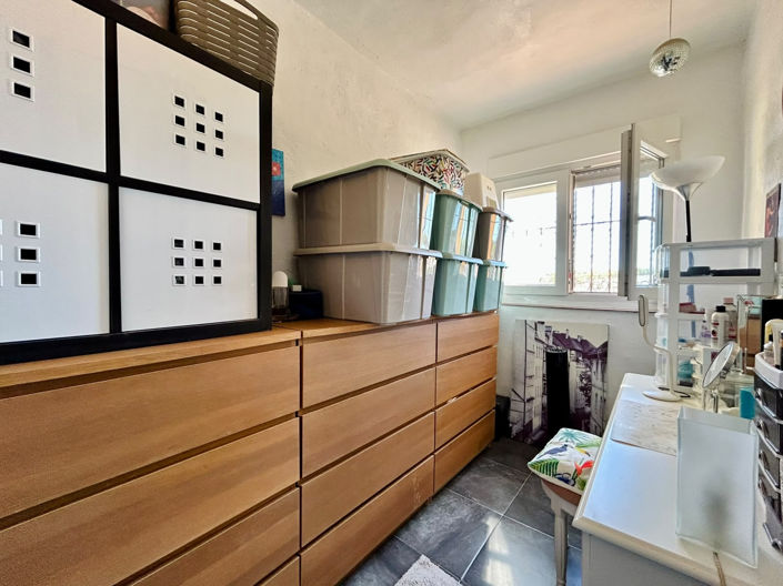 Image No.45-3 Bed Townhouse for sale