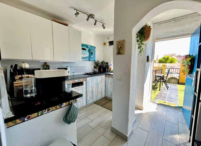 Image No.8-3 Bed Townhouse for sale