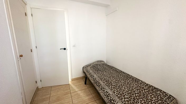Image No.16-2 Bed Apartment for sale