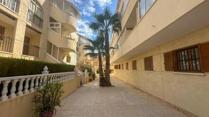 Image No.28-2 Bed Apartment for sale