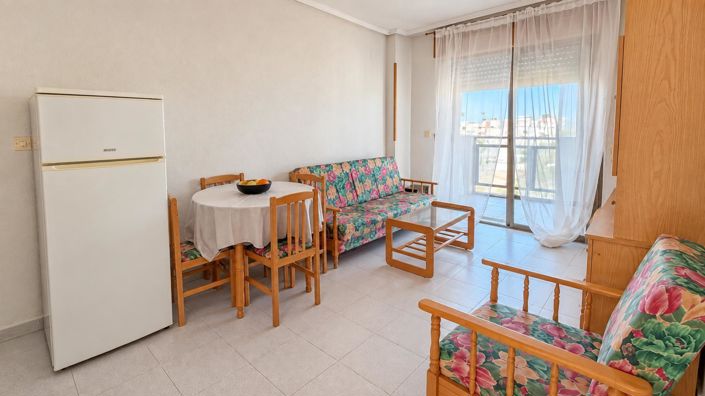 Image No.2-Appartement de 1 chambre à vendre à Torrevieja