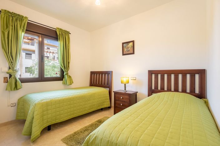 Image No.10-2 Bed Apartment for sale
