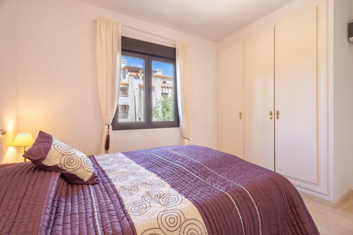 Image No.8-2 Bed Apartment for sale