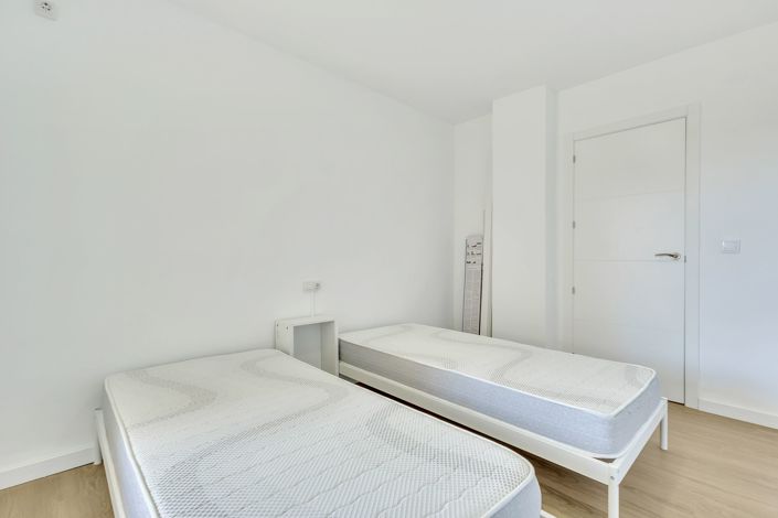 Image No.16-3 Bed Apartment for sale