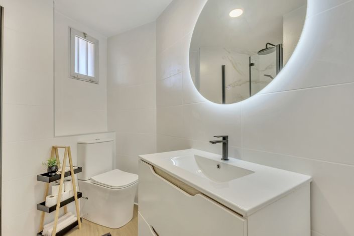 Image No.17-3 Bed Apartment for sale