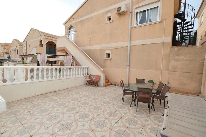 Image No.18-2 Bed Bungalow for sale