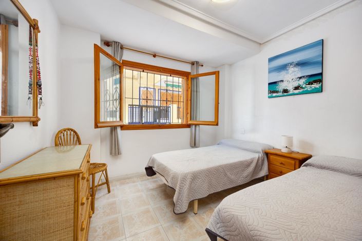 Image No.11-1 Bed Apartment for sale