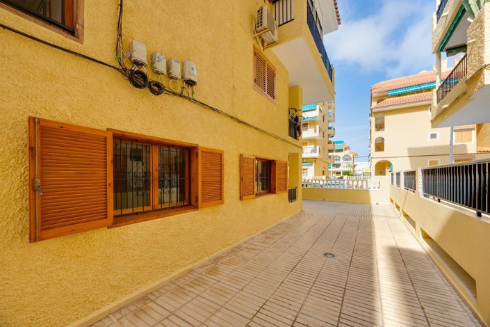 Image No.18-1 Bed Apartment for sale