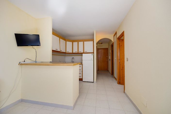 Image No.11-2 Bed Apartment for sale