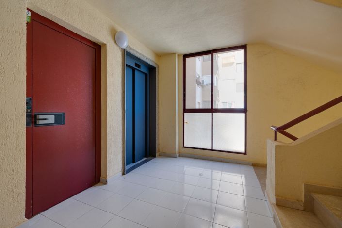 Image No.21-2 Bed Apartment for sale