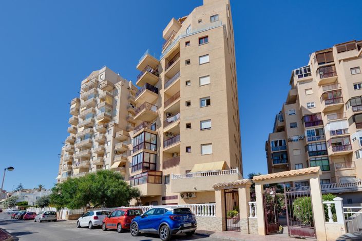 Image No.26-2 Bed Apartment for sale