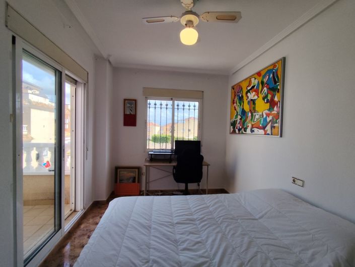 Image No.17-3 Bed Villa for sale