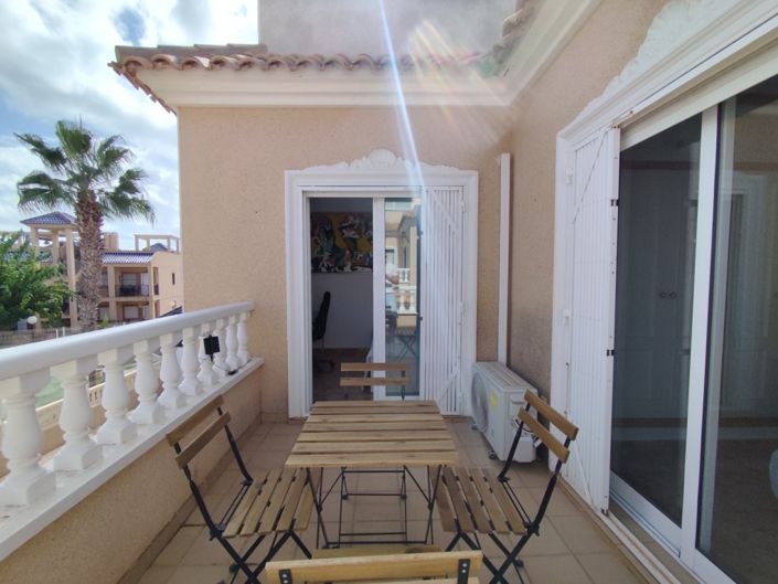 Image No.20-3 Bed Villa for sale