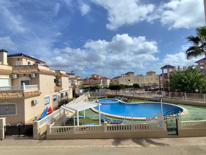 Image No.26-3 Bed Villa for sale