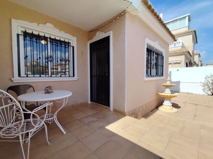 Image No.4-3 Bed Villa for sale