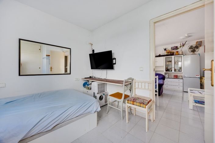 Image No.12-3 Bed Bungalow for sale