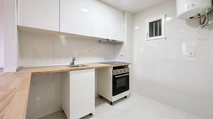 Image No.11-2 Bed Apartment for sale